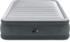 Intex Comfort Plush Hoog Luchtbed - Queensize - Ingebouwde Elektrische Pomp -Camping Verkoop 1320 1900 64414 prd2 2023 300