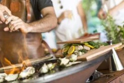 OFYR Island Corten 85 Teak Wood -Camping Verkoop 800 1200 ofyr locatie shoot2295