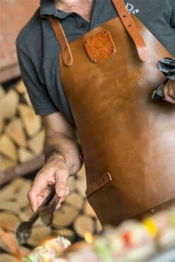 OFYR Leren Schort - Bruin -Camping Verkoop 900 601 apron 001