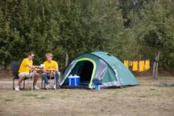 Coleman Kobuk Valley Blackout 4 Plus Koepeltent - 4 Persoons -Camping Verkoop coleman kobuk valley blackout 4 5