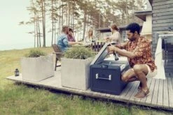 Dometic CFX3 75DZ Compressor Koelbox - 74 Liter -Camping Verkoop dometic cfx3 bbq dinner friends drinks resultaat